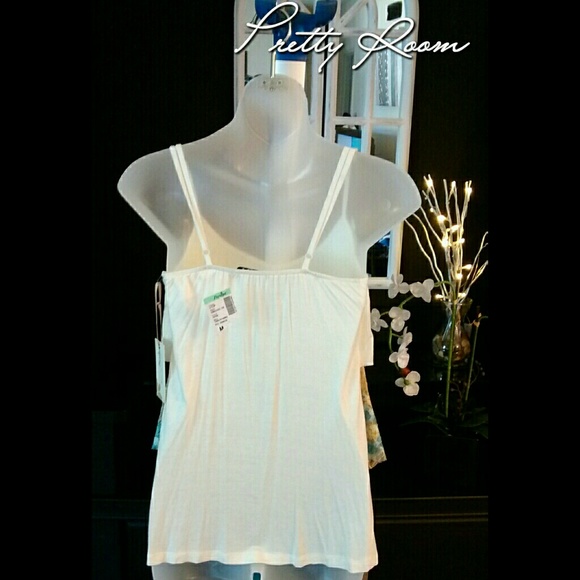 Top - Picture 2 of 4